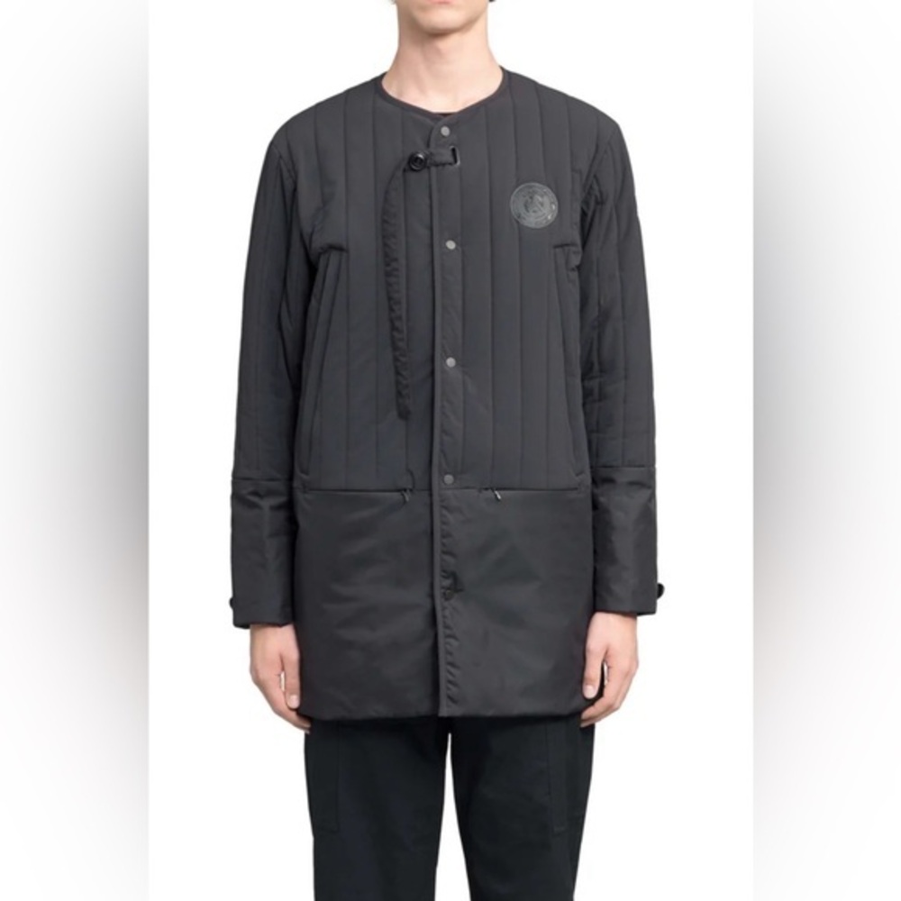 NWT Nobis women’s Eiffel Tower Black Quilted JKT
